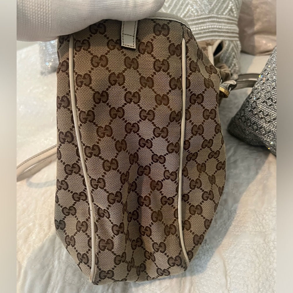 Gucci bag - Picture 10 of 17
